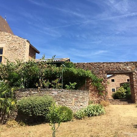 Le Vieux Chateau Leynes Room photo